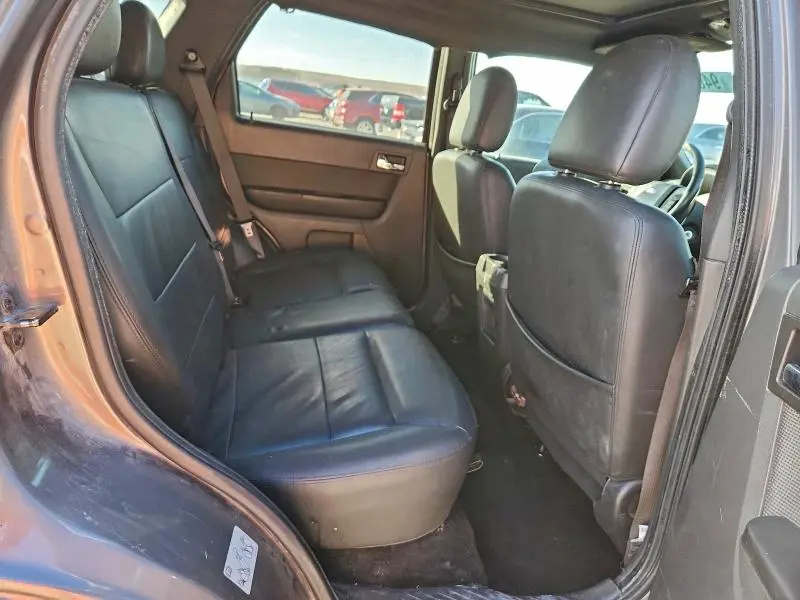 2011 FORD ESCAPE LIMITED  