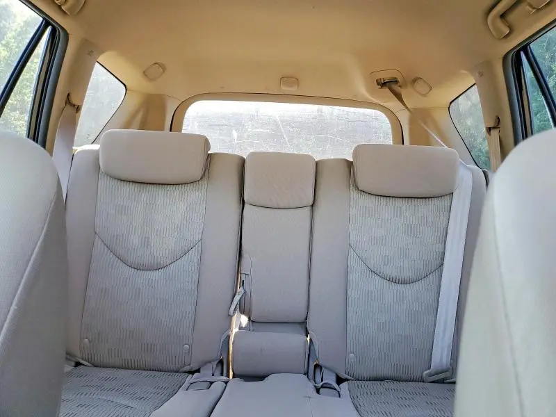 2010 TOYOTA RAV4 BASE  
