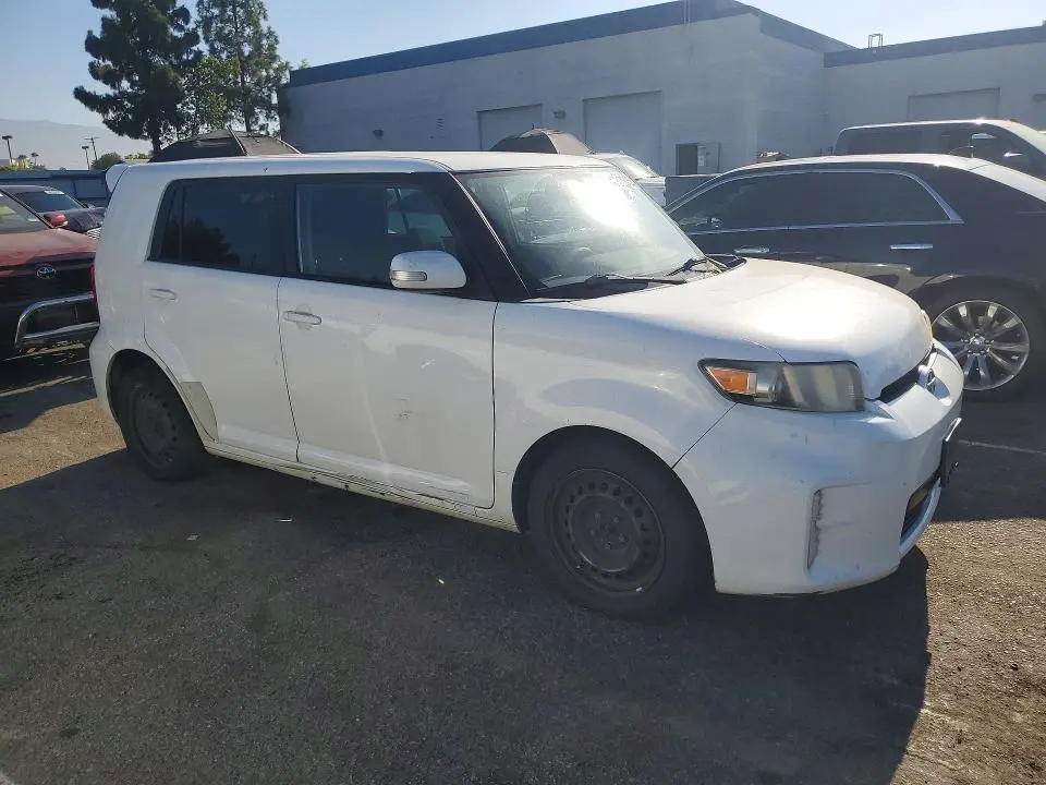 2014 SCION XB BASE  