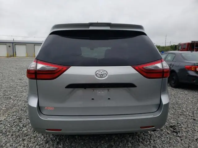 2020 TOYOTA SIENNA L  