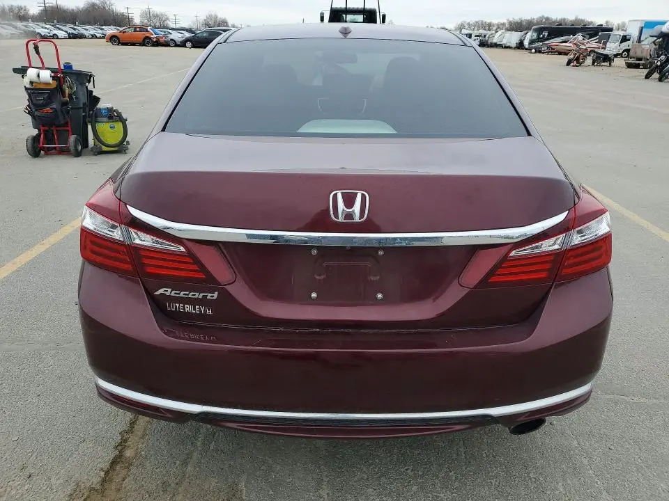 2017 HONDA ACCORD   