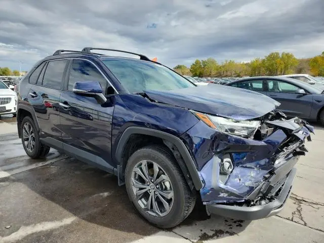 2022 TOYOTA RAV4 LIMITED  