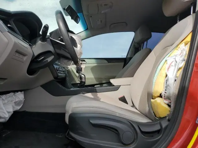 2018 HYUNDAI SONATA SE  