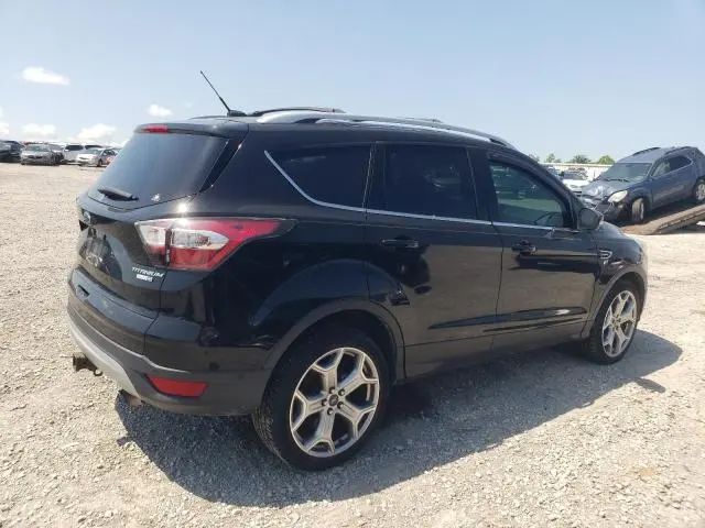 2017 FORD ESCAPE TITANIUM  