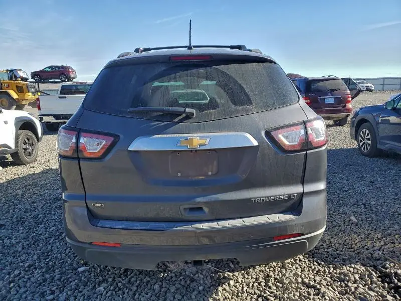 2014 CHEVROLET TRAVERSE LT  