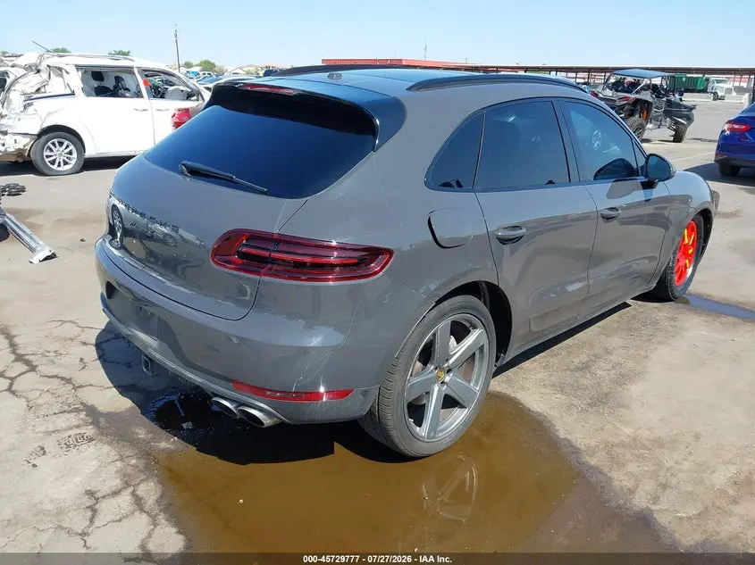 2018 PORSCHE MACAN S