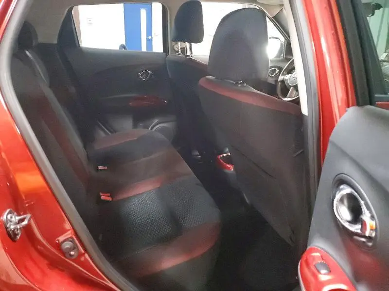 2014 NISSAN JUKE SV  