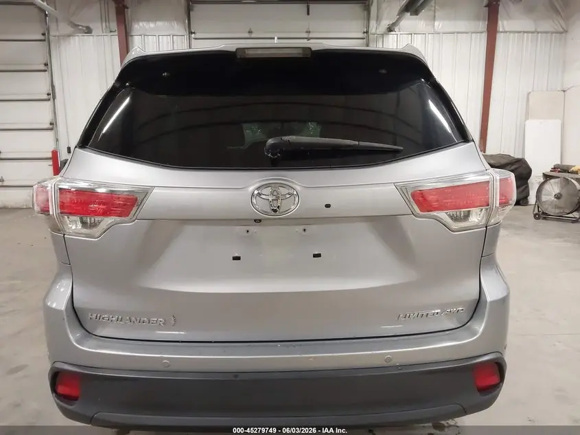 2016 TOYOTA HIGHLANDER LIMITED V6