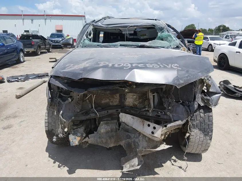 2015 TOYOTA 4RUNNER SR5 PREMIUM