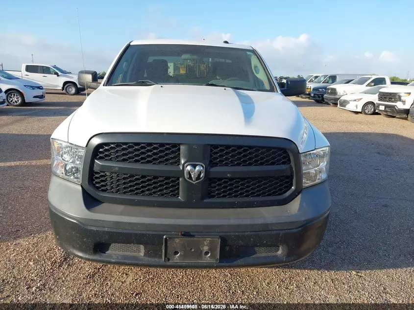 2020 RAM 1500 CLASSIC TRADESMAN  4X2 5'7 BOX