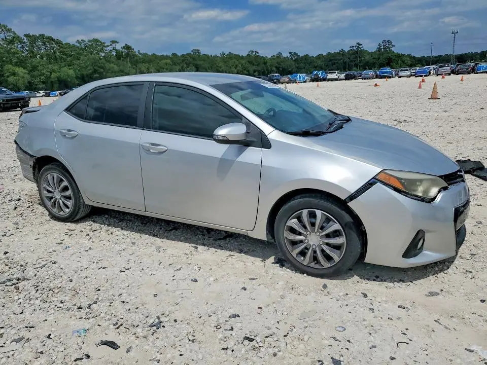 2015 TOYOTA COROLLA S  