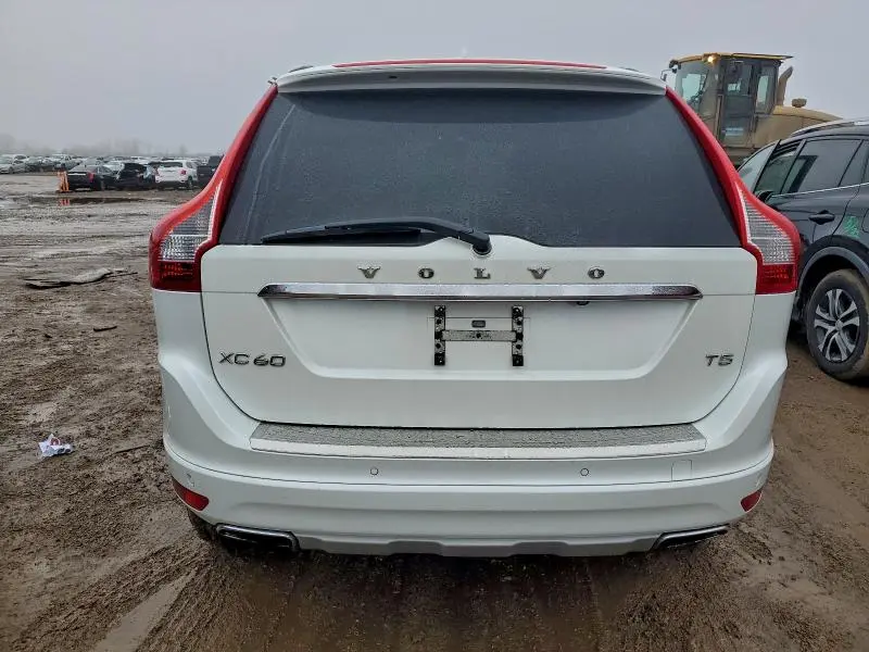 2017 VOLVO XC60 T5 INSCRIPTION  