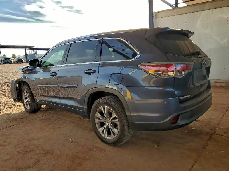 2015 TOYOTA HIGHLANDER XLE  