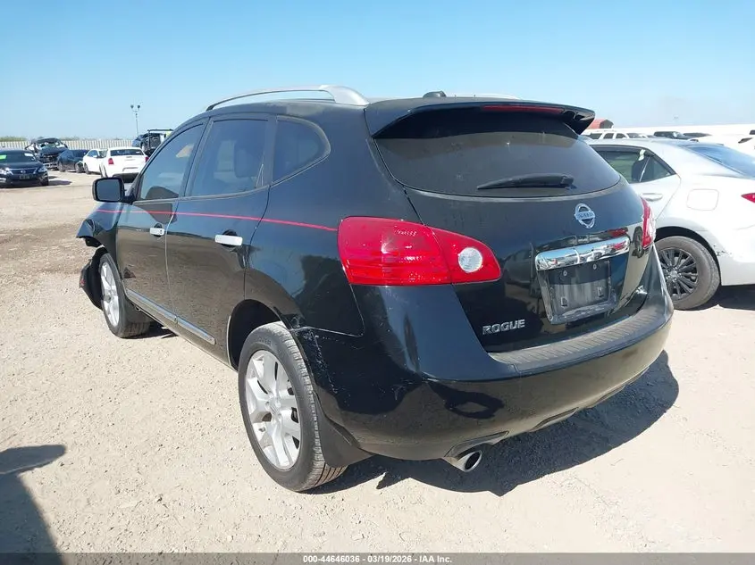 2011 NISSAN ROGUE SV