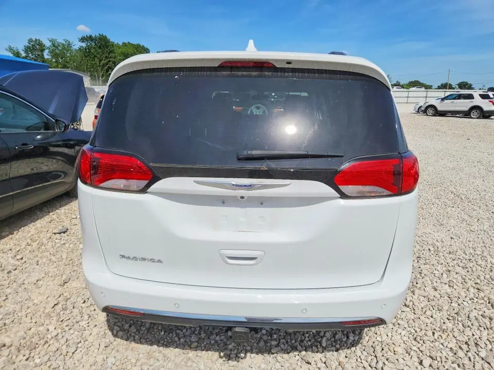 2019 CHRYSLER PACIFICA TOURING L  