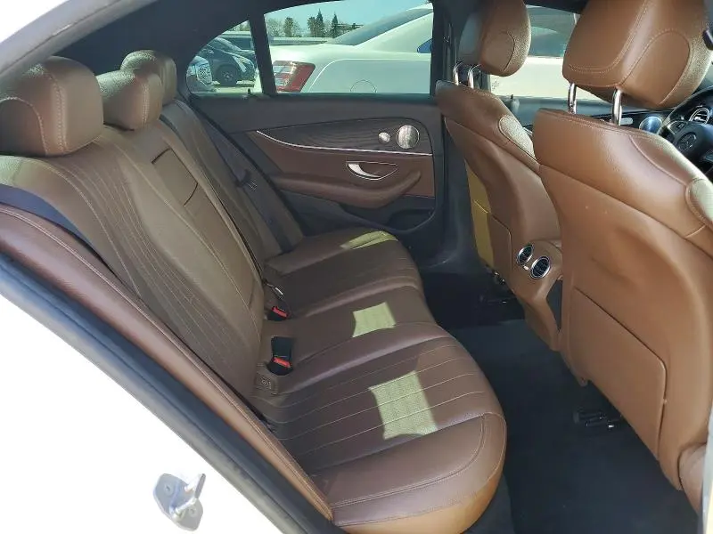 2017 MERCEDES-BENZ E 300  