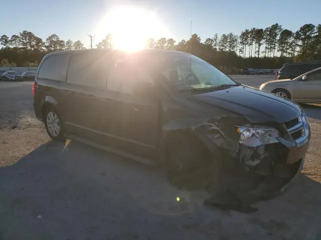 2018 DODGE GRAND CARAVAN SE  