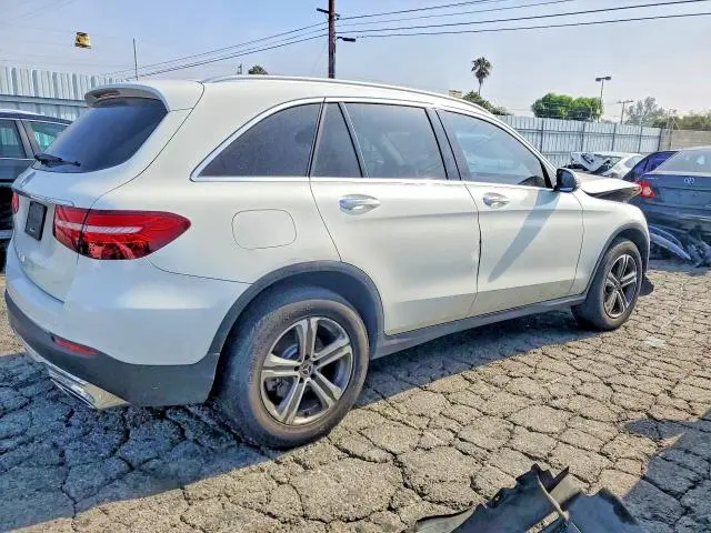 2019 MERCEDES-BENZ GLC 300  