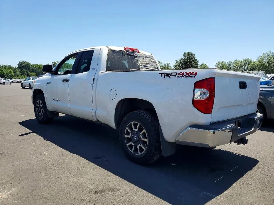 2017 TOYOTA TUNDRA SR5  