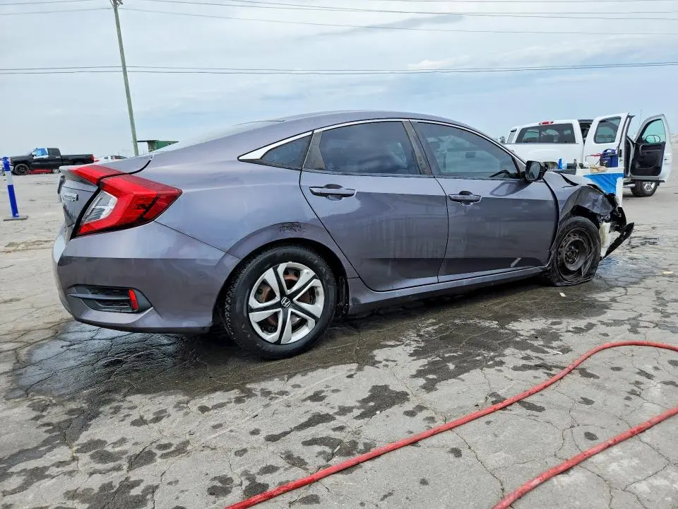 2018 HONDA CIVIC LX  