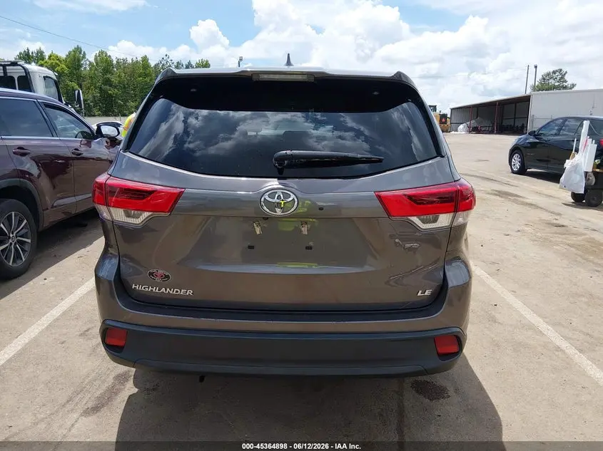 2019 TOYOTA HIGHLANDER LE PLUS