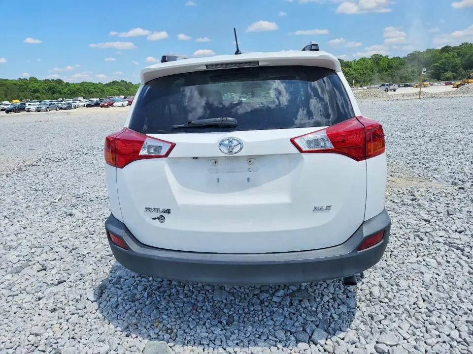 2013 TOYOTA RAV4 XLE  