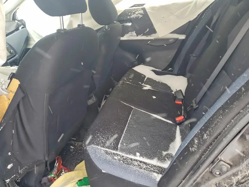 2023 NISSAN VERSA SV  