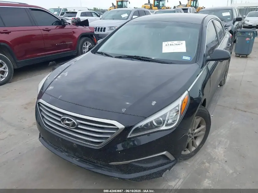 2017 HYUNDAI SONATA SE