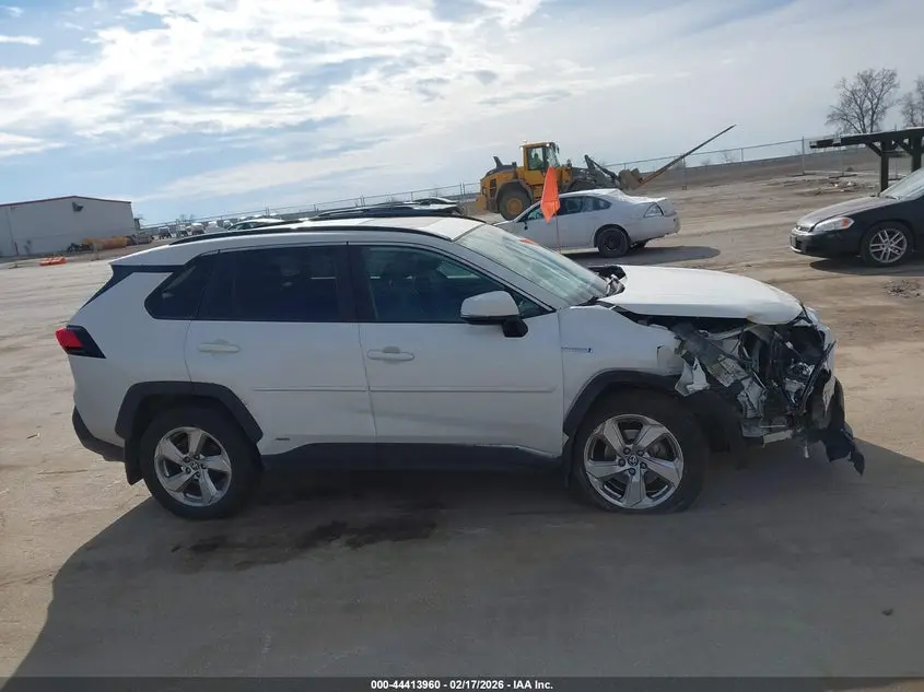 2021 TOYOTA RAV4 HYBRID XLE PREMIUM