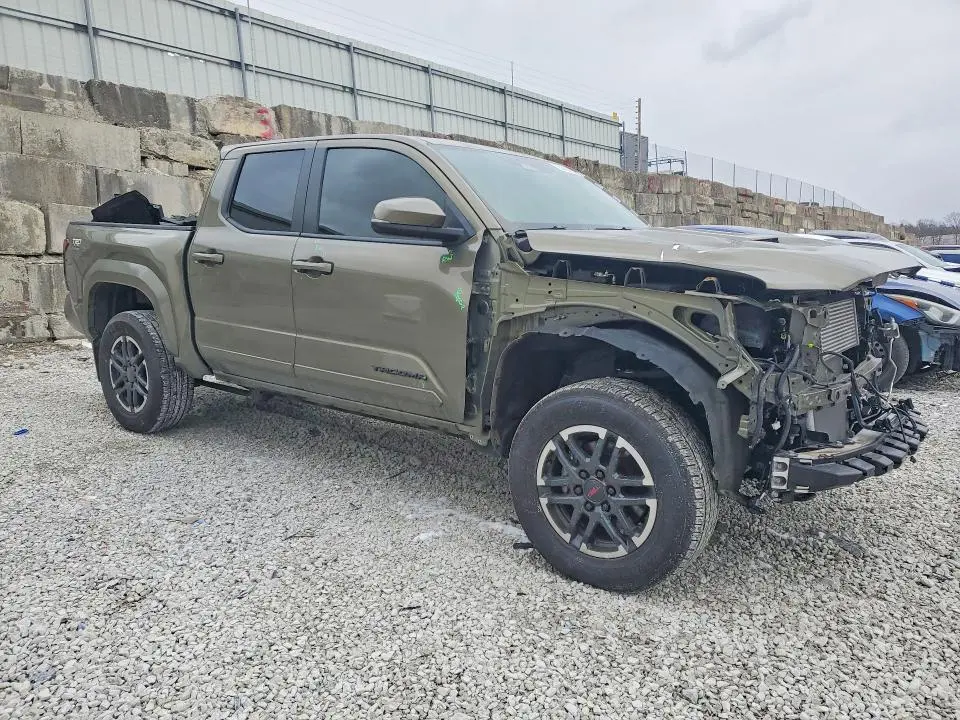 2024 TOYOTA TACOMA DOUBLE CAB  