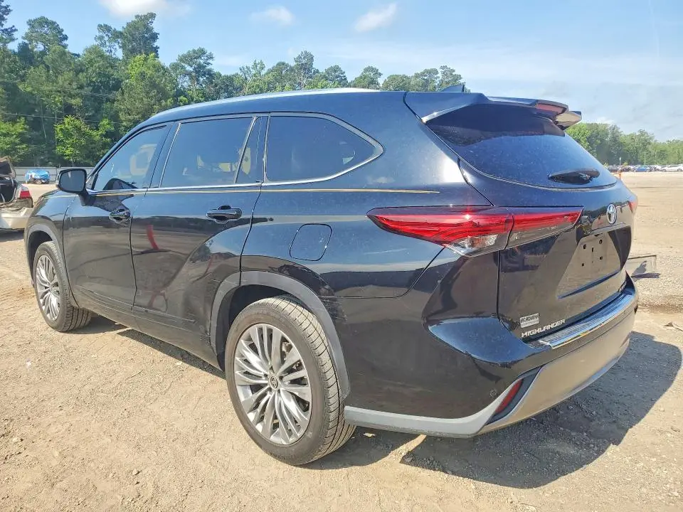 2021 TOYOTA HIGHLANDER PLATINUM  