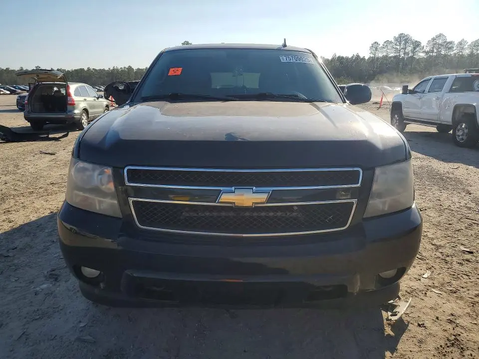 2011 CHEVROLET TAHOE K1500 LT  