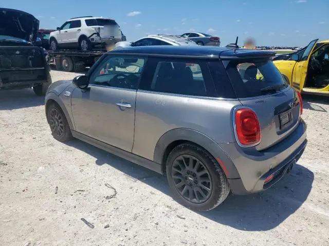 2017 MINI COOPER S  