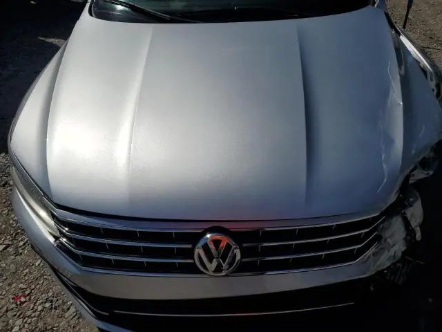 2017 VOLKSWAGEN PASSAT SEL PREMIUM