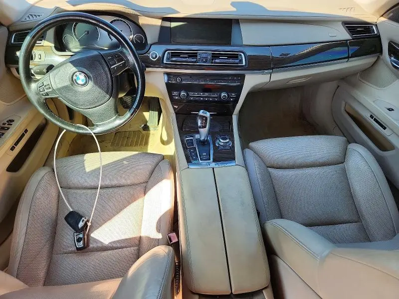 2010 BMW 750 I XDRIVE  