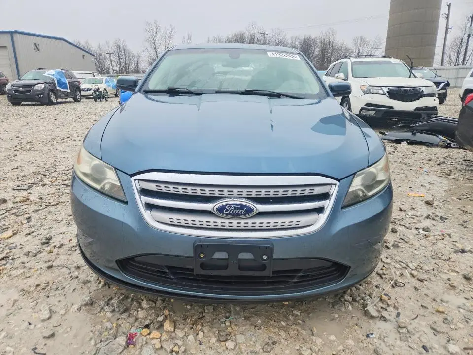 2010 FORD TAURUS SEL  