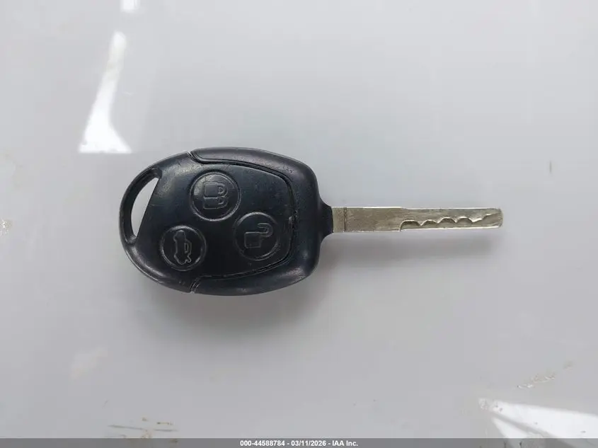 2013 FORD FIESTA SE
