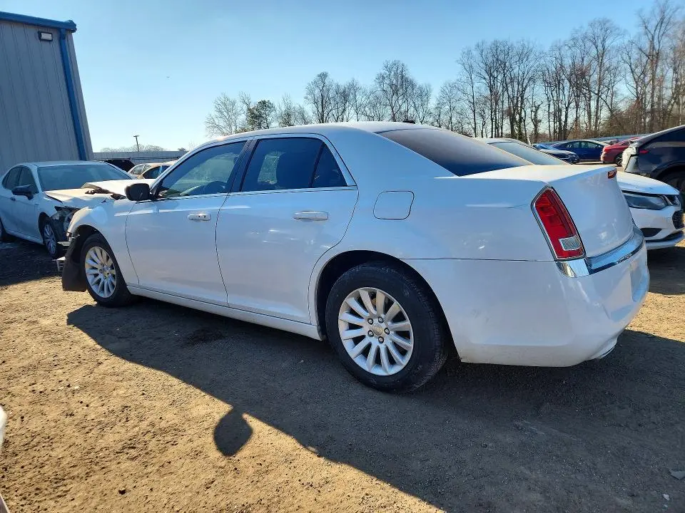 2013 CHRYSLER 300   