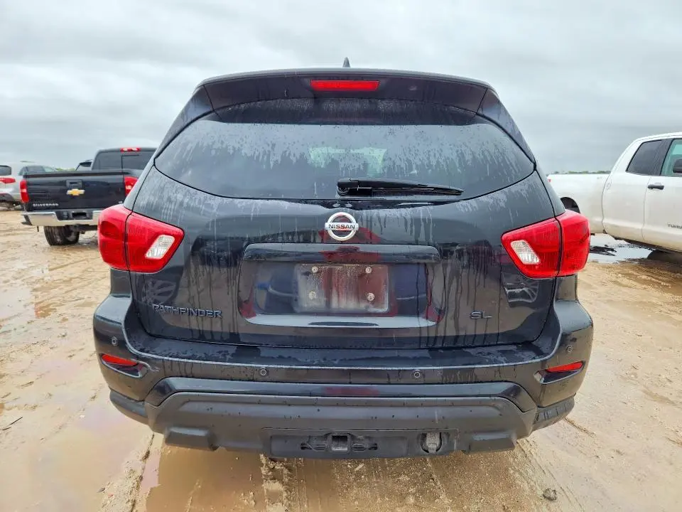 2020 NISSAN PATHFINDER SL  