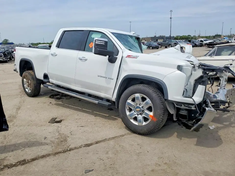 2021 CHEVROLET SILVERADO K3500 LTZ  
