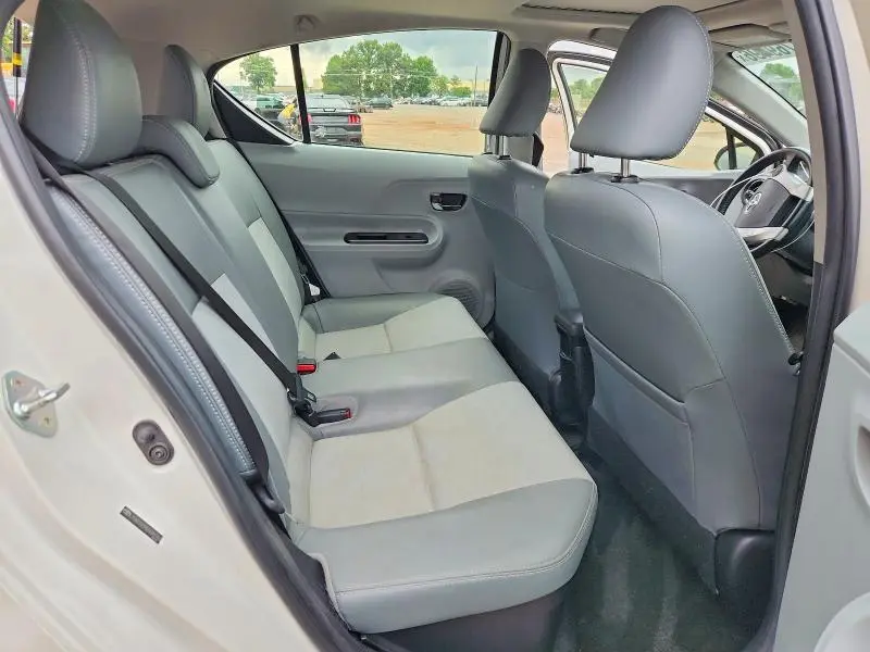 2013 TOYOTA PRIUS C FOUR  