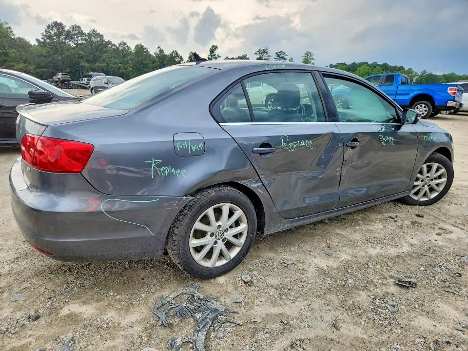 2014 VOLKSWAGEN JETTA SE  