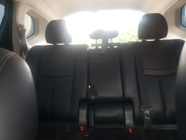 2015 NISSAN ROGUE S  