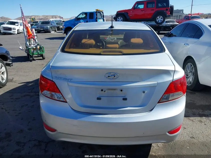 2013 HYUNDAI ACCENT GLS