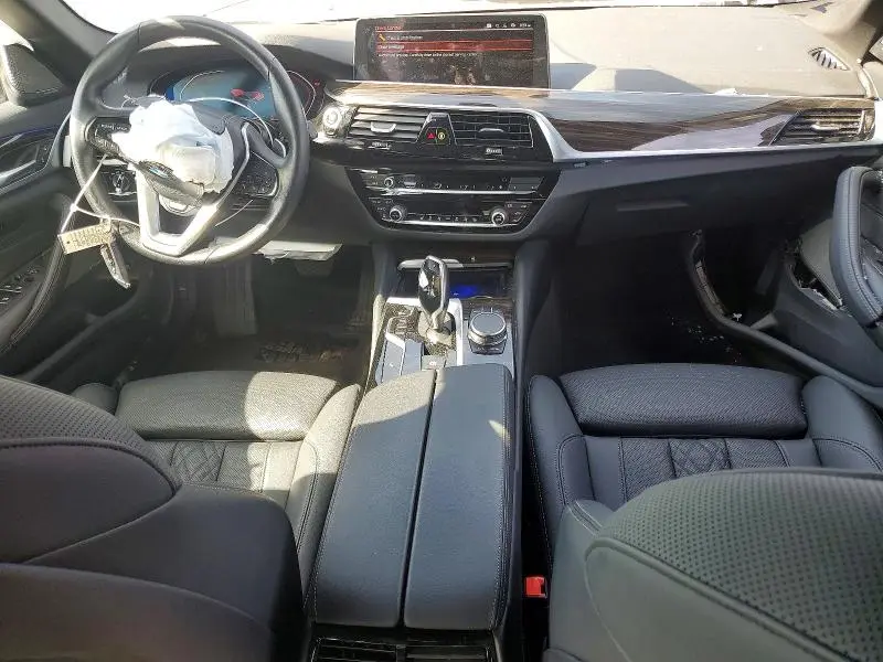 2023 BMW 530 XI  