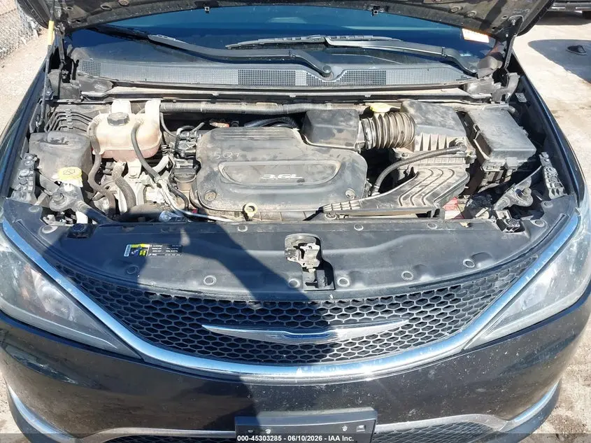 2017 CHRYSLER PACIFICA TOURING-L