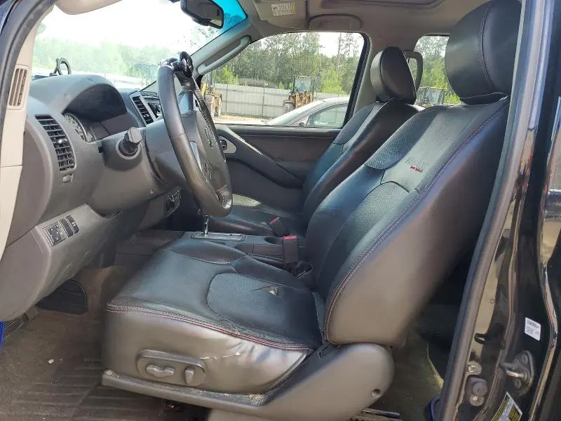 2011 NISSAN FRONTIER S  