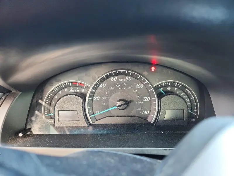 2012 TOYOTA CAMRY LE  