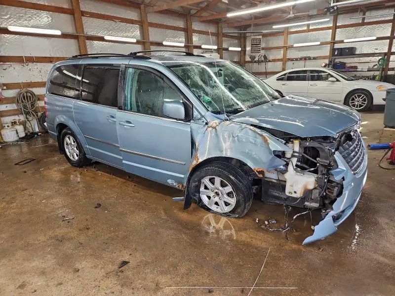 2010 CHRYSLER TOWN & COUNTRY TOURING  