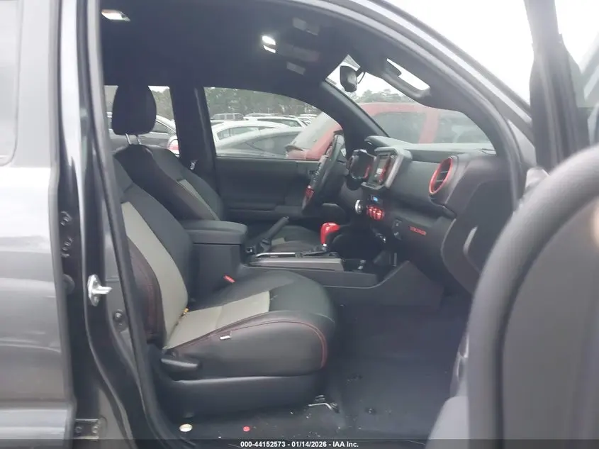 2023 TOYOTA TACOMA TRD OFF ROAD